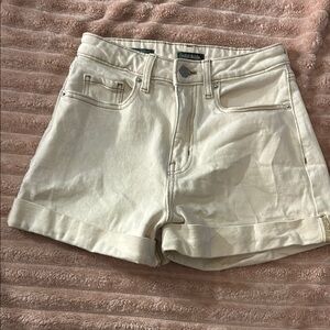 Cream Jean Shorts High-Waisted Classic